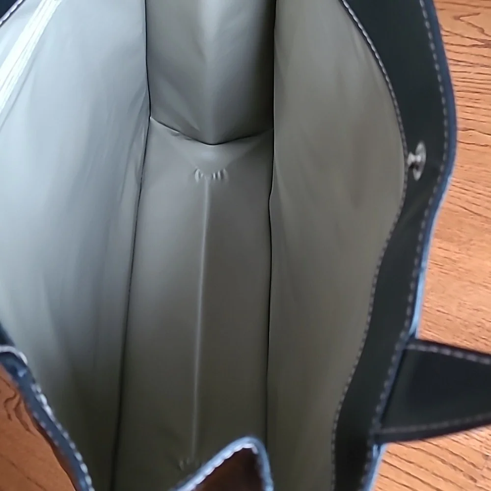 Givenchy Parfums Black Tote Bag with Snap Closure & Dual Handles - Picture 6 of 16